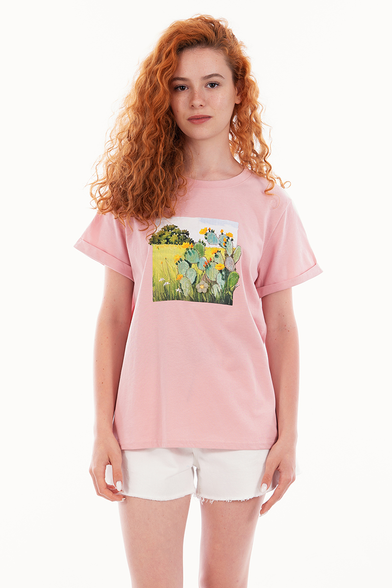 Дамска тениска в розово с щампа кактуси