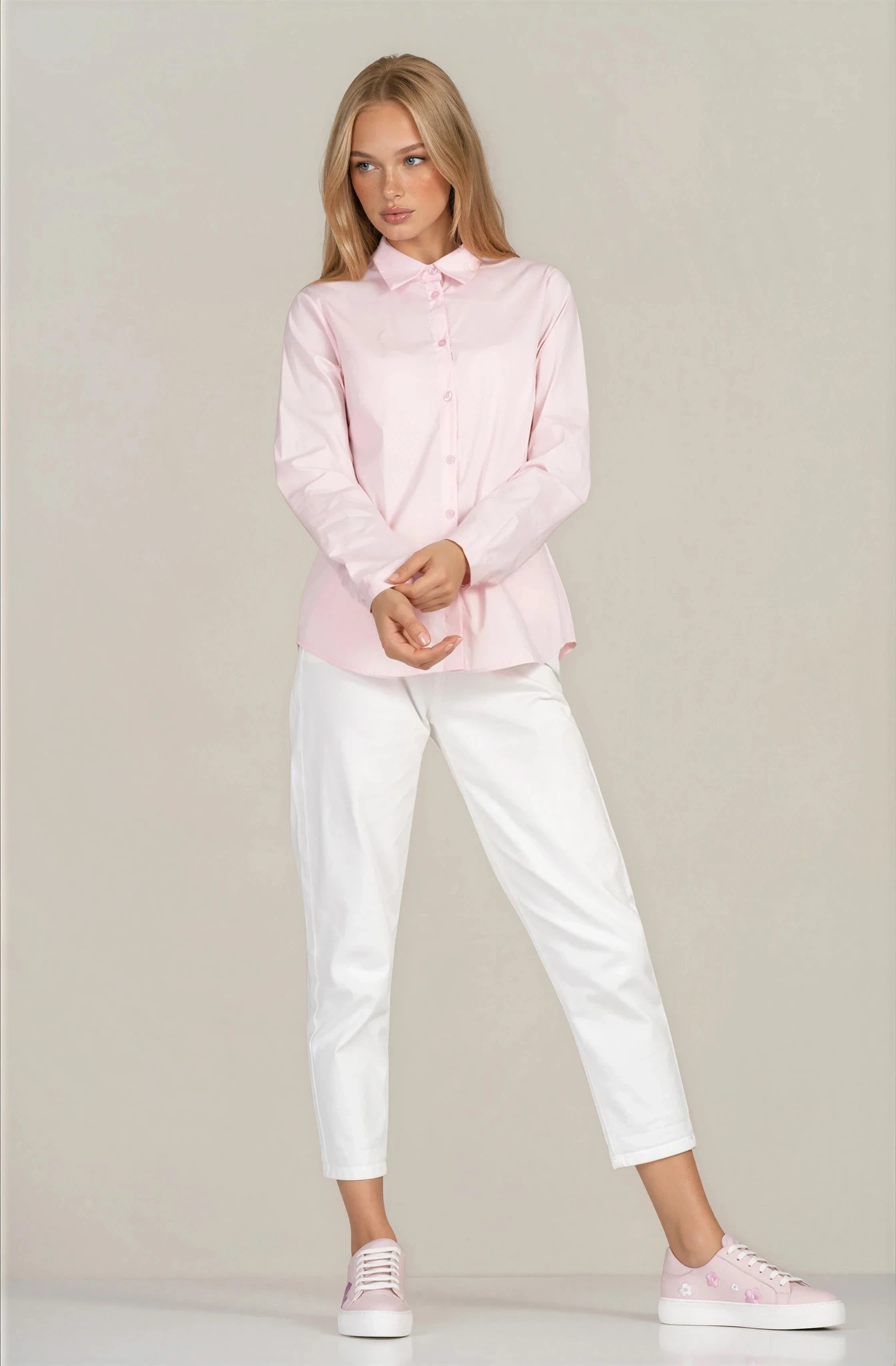 Дамска риза